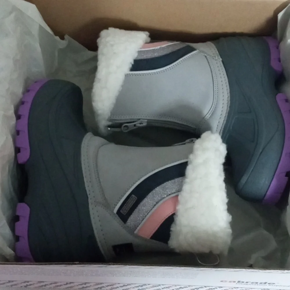 Girls Gray and Pink Calendula Winter Boots with Purple Soles